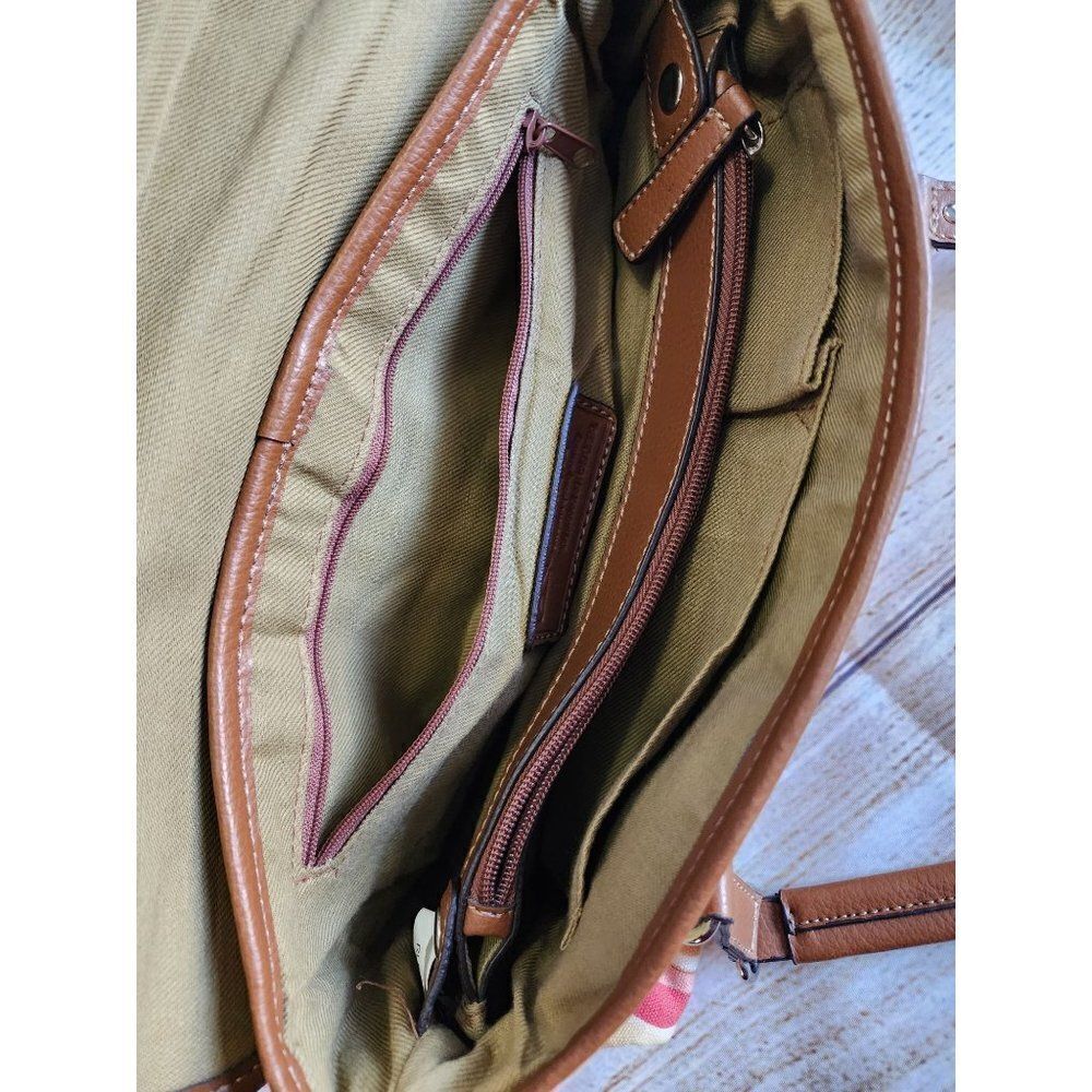 Striped Relic Shoulder Purse - Picture 13 of 14